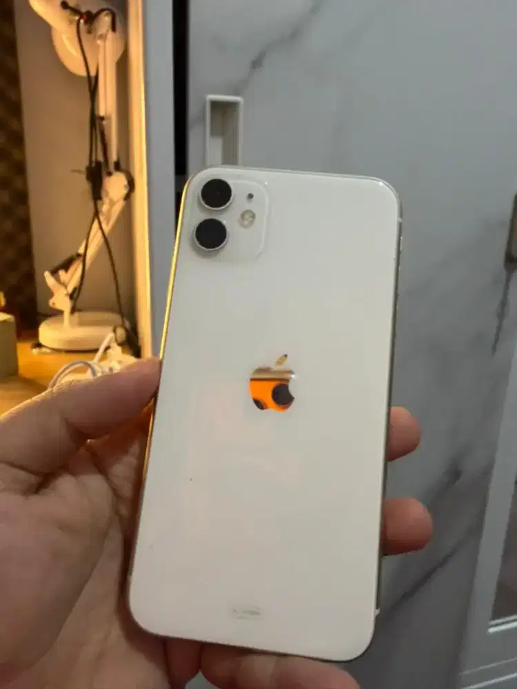 IPHONE 11  IBOX 64GB