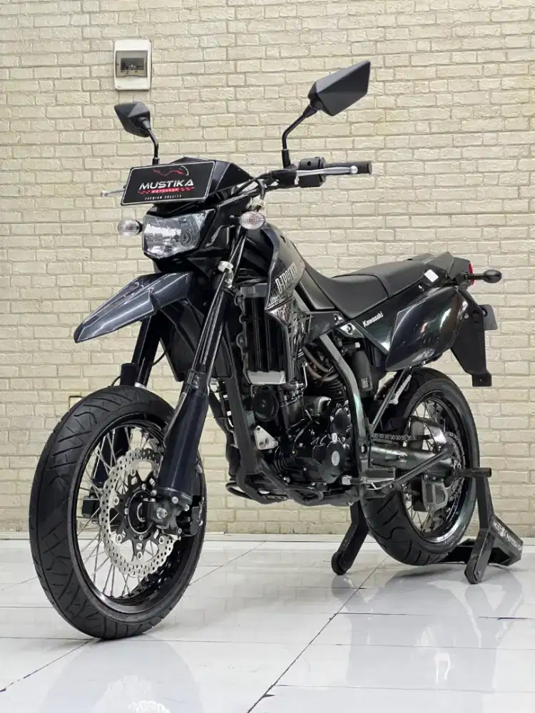 KAWASAKI DTRACKER 250 2022 - Chintia Mustika