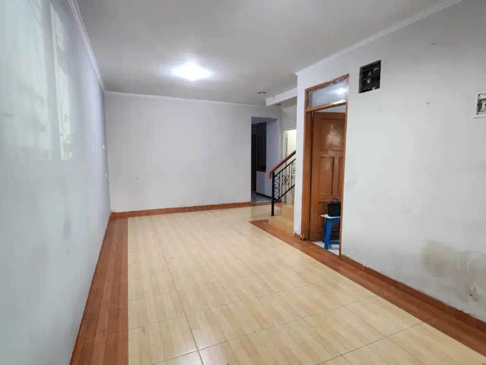 Rumah Siap Huni Gading Arcadia 2,5 Lantai