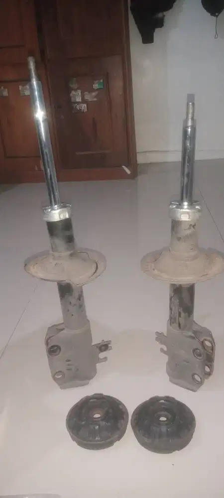 Shockbreaker Yaris Gen 2 Masih bagus