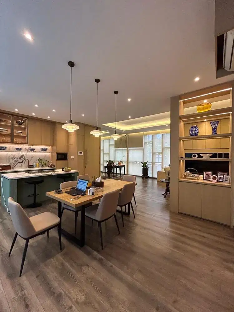 Rumah dijual di Cluster Mewah di Serenia Hills Lebak Bulus