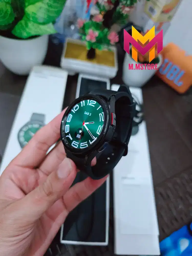 Samsung Galaxy Watch 6 Classic 47mm Rotasi Bezel Mulus Smartwatch