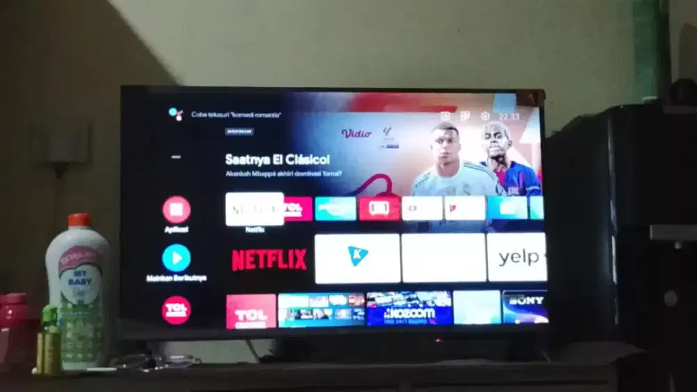 Dijual smart tv tcl 32 inch