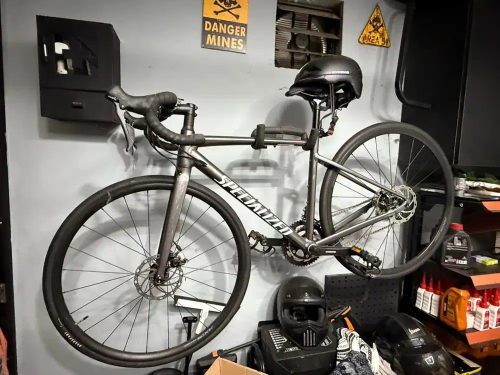 dijual sepeda specialized allez E5 disc