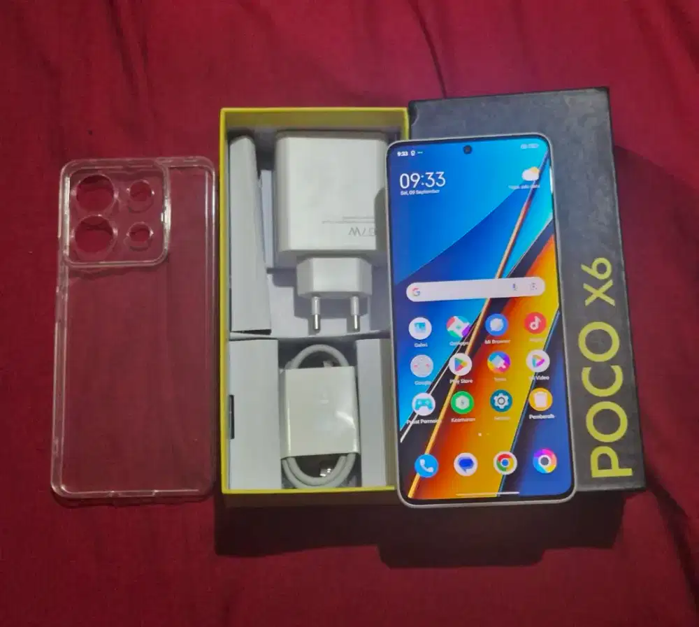 Jual hp mulus POCO X6 5g 12/256 grs sampai maret 2026 likeNEW putih