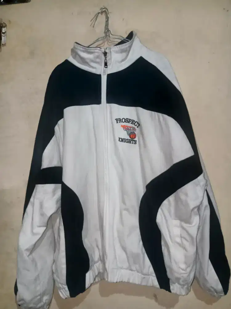 jaket vintage dijamin enak