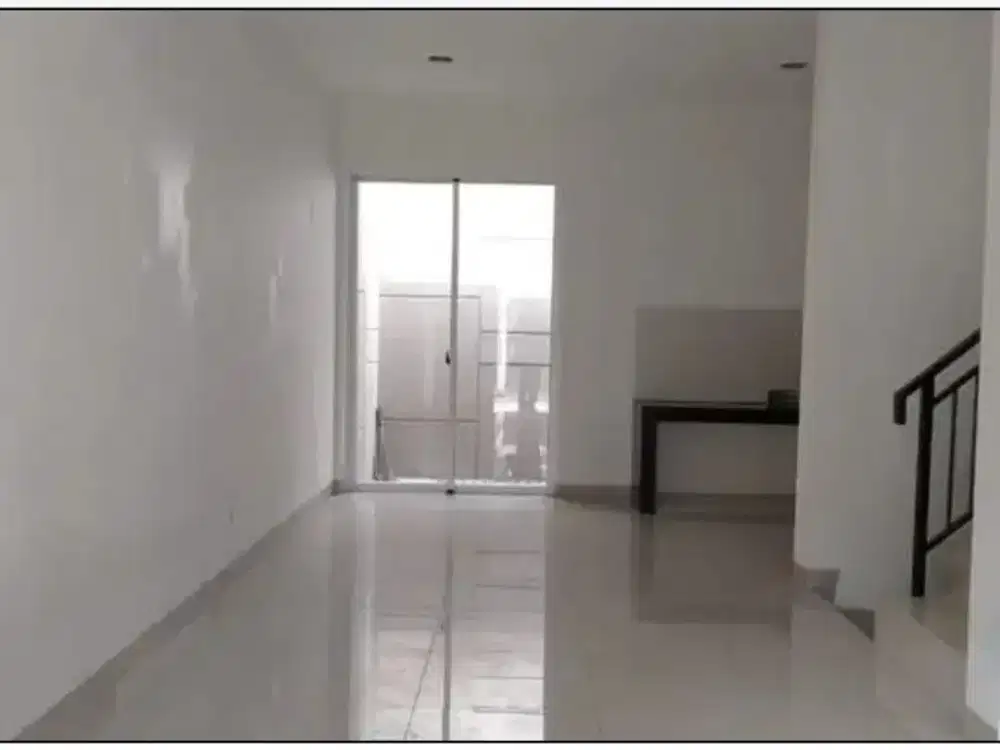Dijual Rumah Green Puri Jakarta Barat