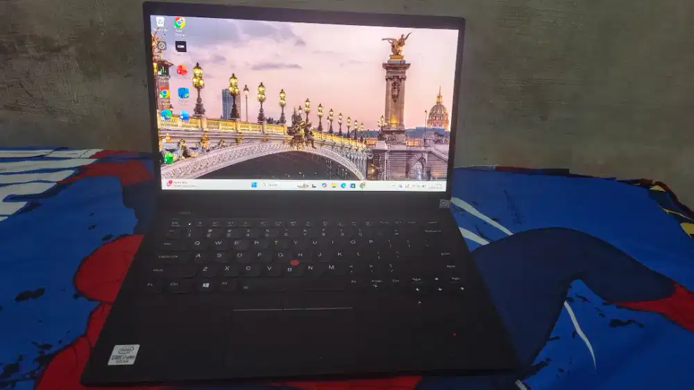 Lenovo thinkpad X1 carbon gen 8