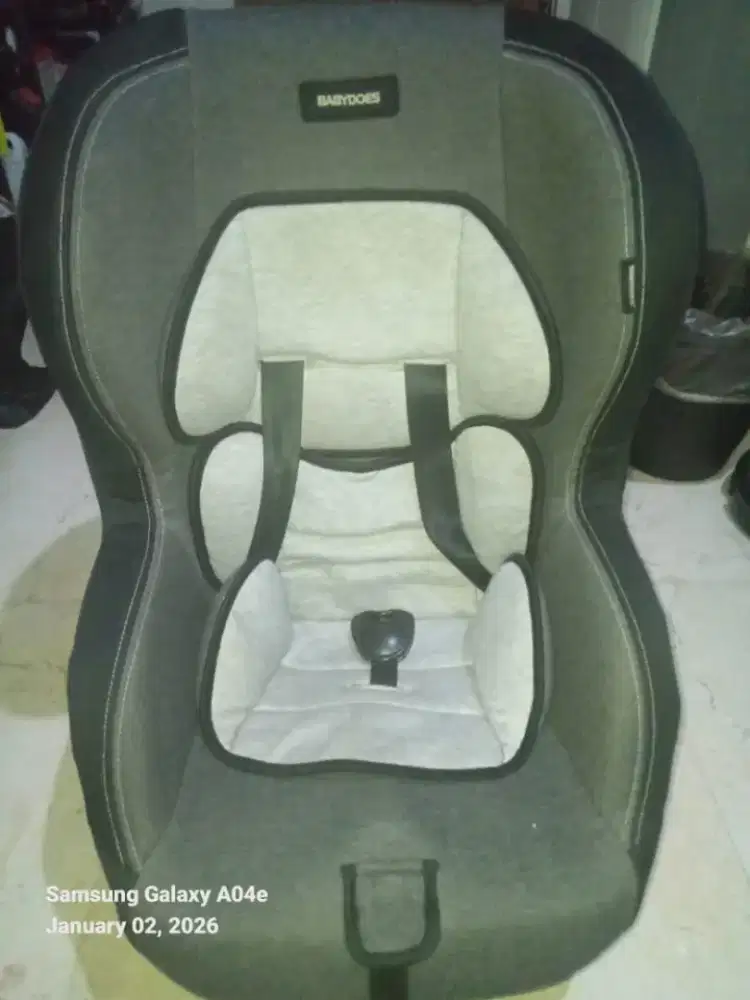 Dijual Carseat BABYDOES LAMA