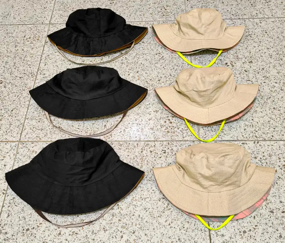 ( Bucket Hat. )