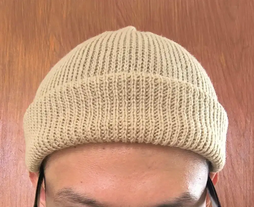 ( Beanie Hat. )
