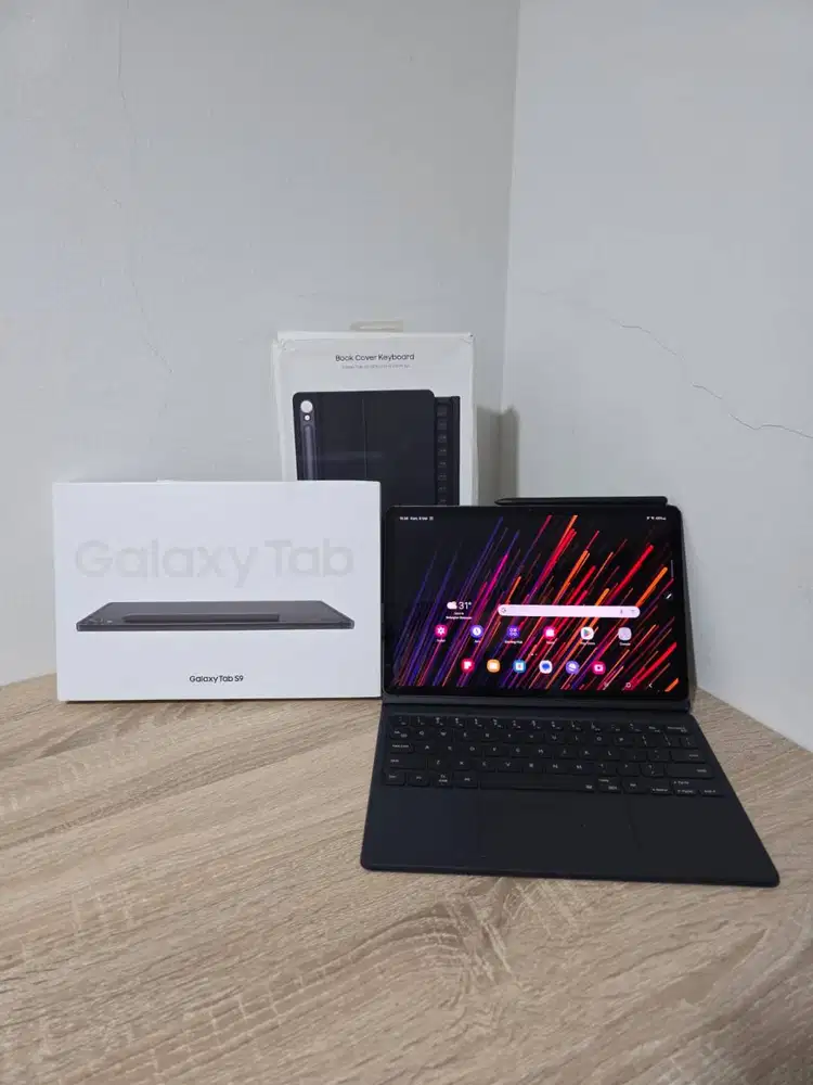 Samsung Galaxy Tab S9 Wifi Only SEIN 8/128 + Keyboard Cover 8GB 128GB