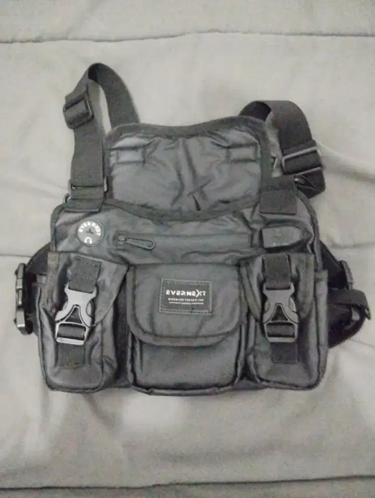Tas Vest Evernext
