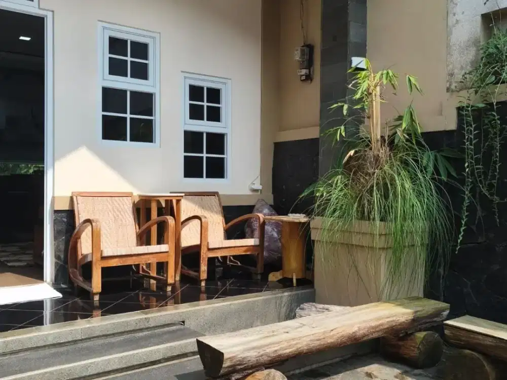 Rumah Nyaman Strategis di Sariwangi dekat Polban