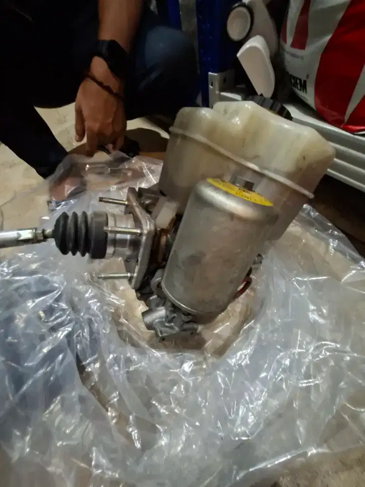 Master Rem Lancruiser VX 2012