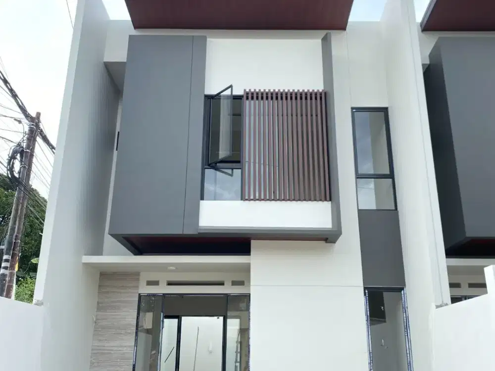 RUMAH MEWAH DENGAN TANAH SUPER LUAS HANYA 1 M-AN DEKAT TOL & LRT