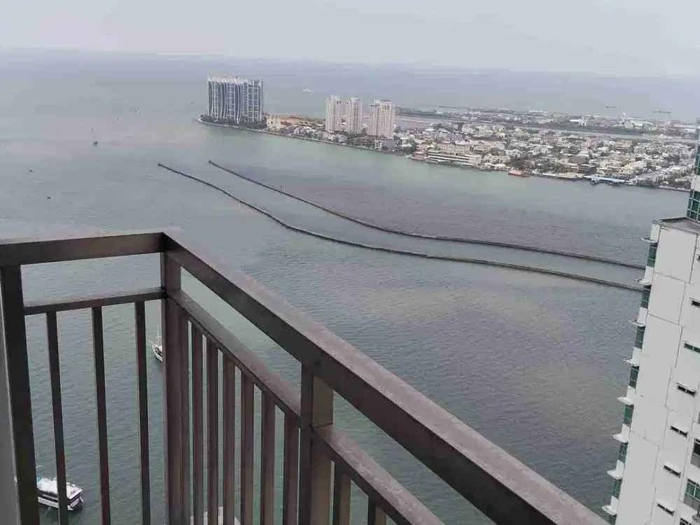 Condominium Baywalk Pluit 75m2