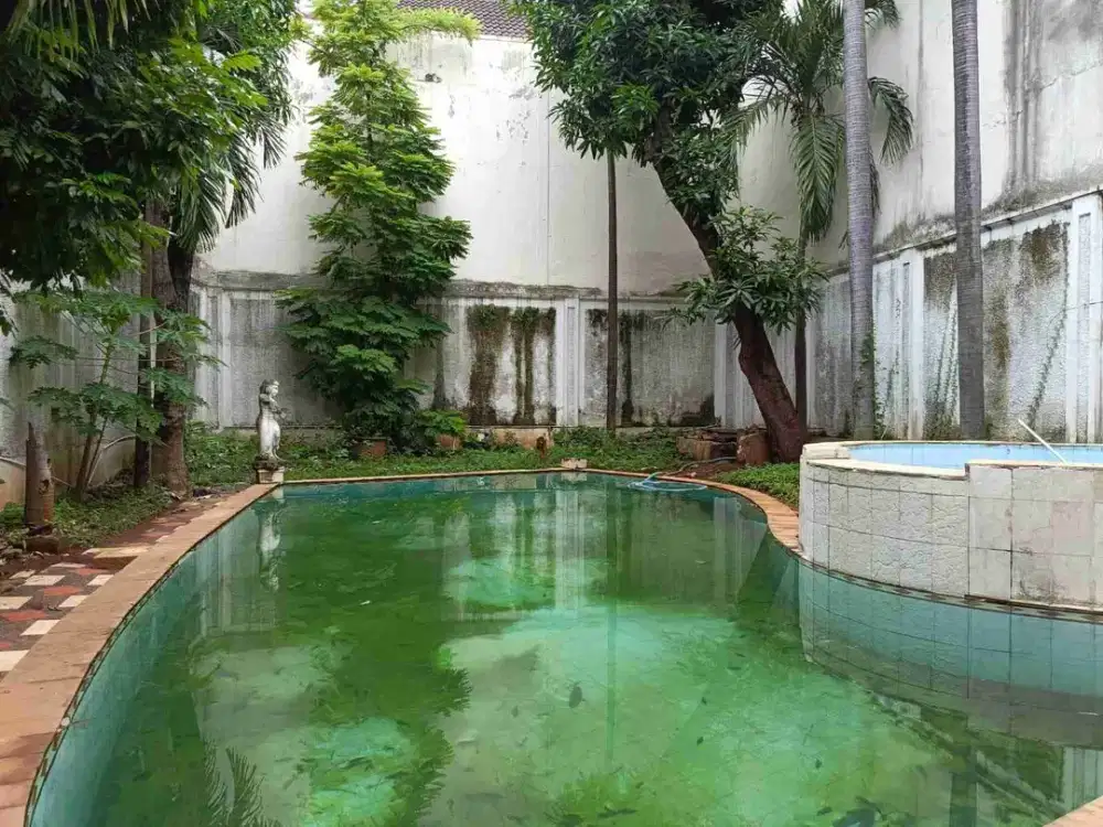 Disewakan rumah 2 lantai daerah elite di Lembang, Menteng
JakPus