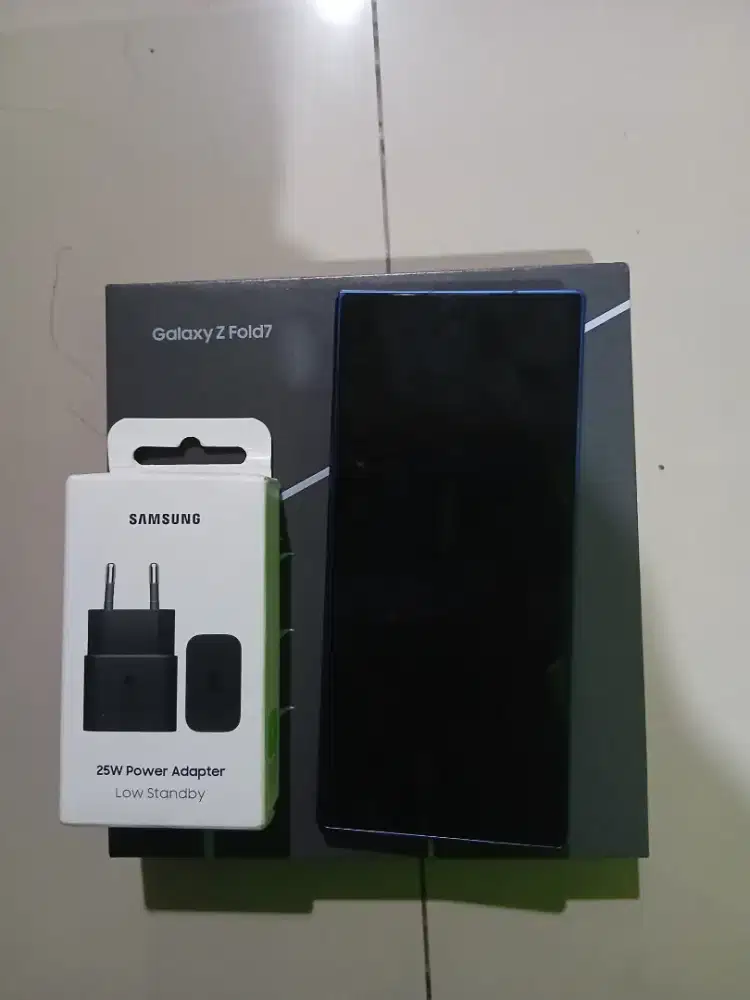Samsung galaxy Z Fold 7 12gb , 256gb