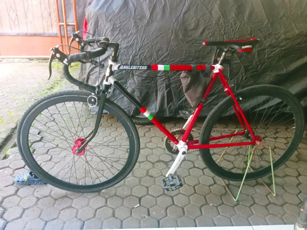 Sepeda balap jadul olympic