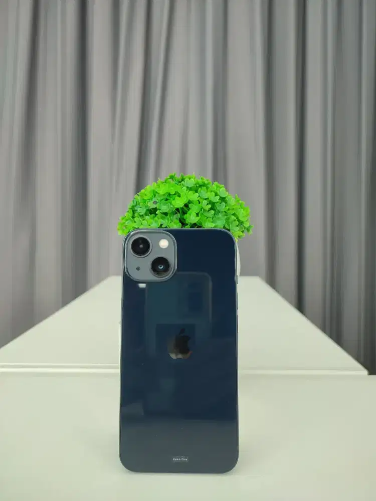 iPhone 13 128GB ex iBox BH100% FO + Adapter