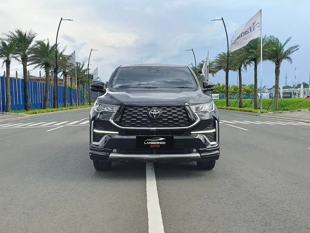 TOYOTA INNOVA ZENIX Q HYBRID MODELISTA 2023 HITAM 2024