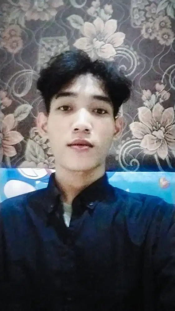 cari kerjaan semoga dapet