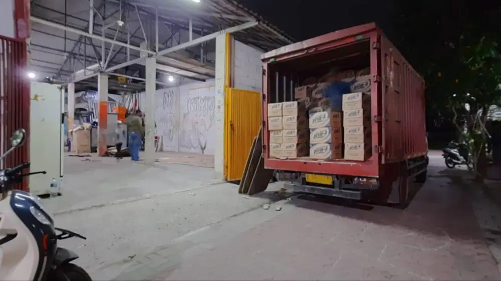 Butuh Cepat! Rumah 2 Lantai + Gudang Usaha – Villa Balaraja