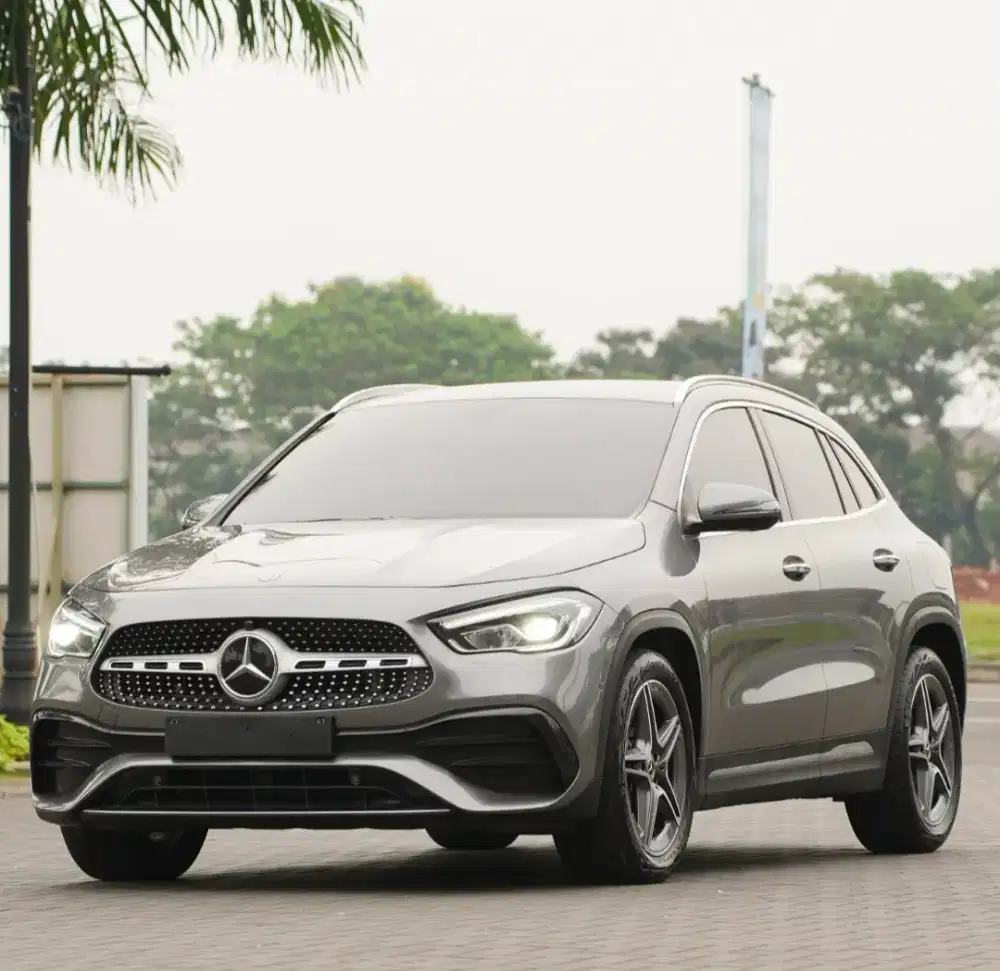 Mercedes Benz GLA200 AMG 2022