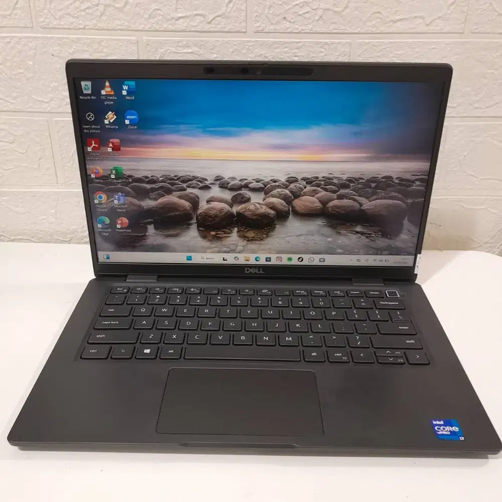 Dell Latitude 7320 i7 gen 11 RAM 16GB SSD 512GB 13.3 Inch IRIS XE