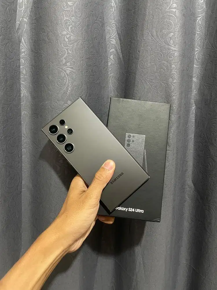 Samsung s24 ultra 12/256 ex garansi resmi SEIN Fullset original