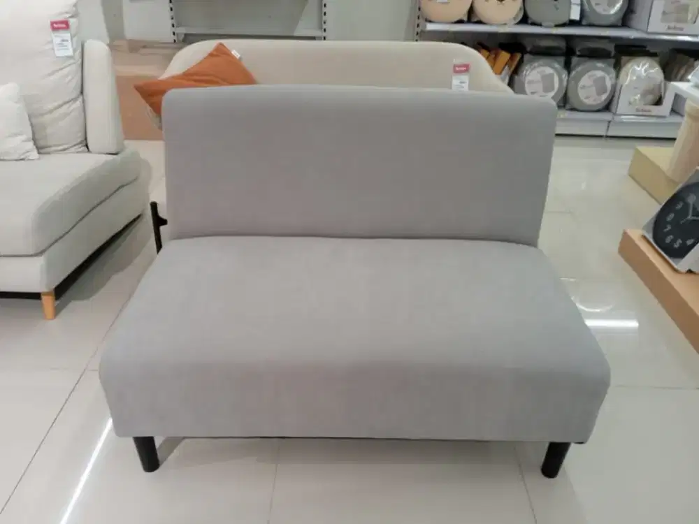 Sofa 2 seater minimalis