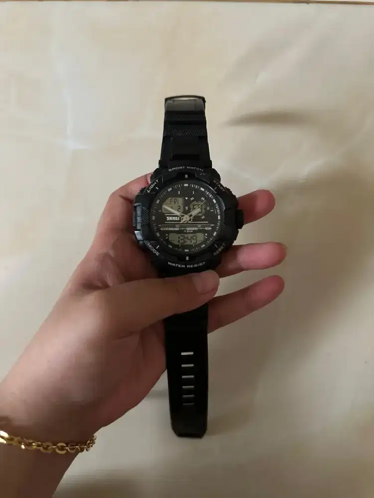 JAM TANGAN MERK SKMEI
