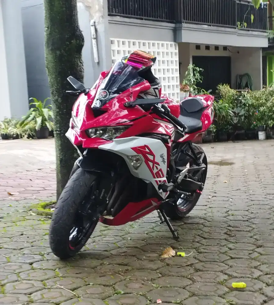 Kawasaki Zx25r ABS QS