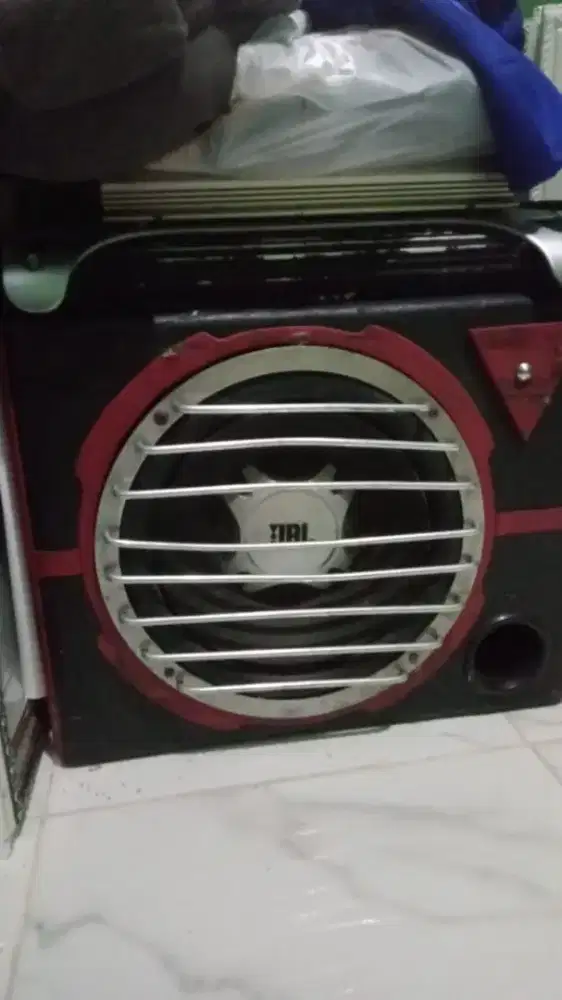 D jua satu pakit audio jbl 6jt nego