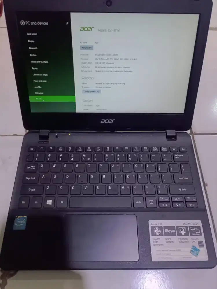 Laptop Acer acer aspire es1-111m