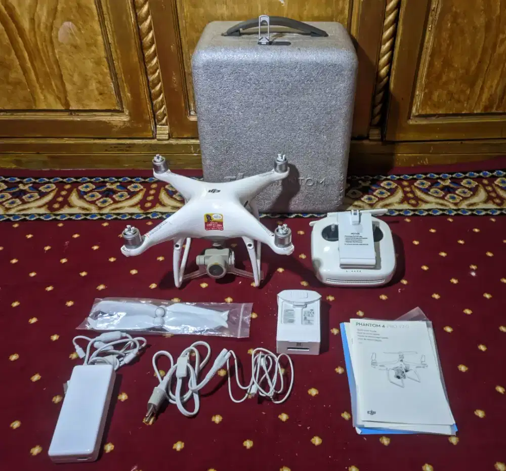 DJI Phantom 4 Pro V2 –  Siap Terbang