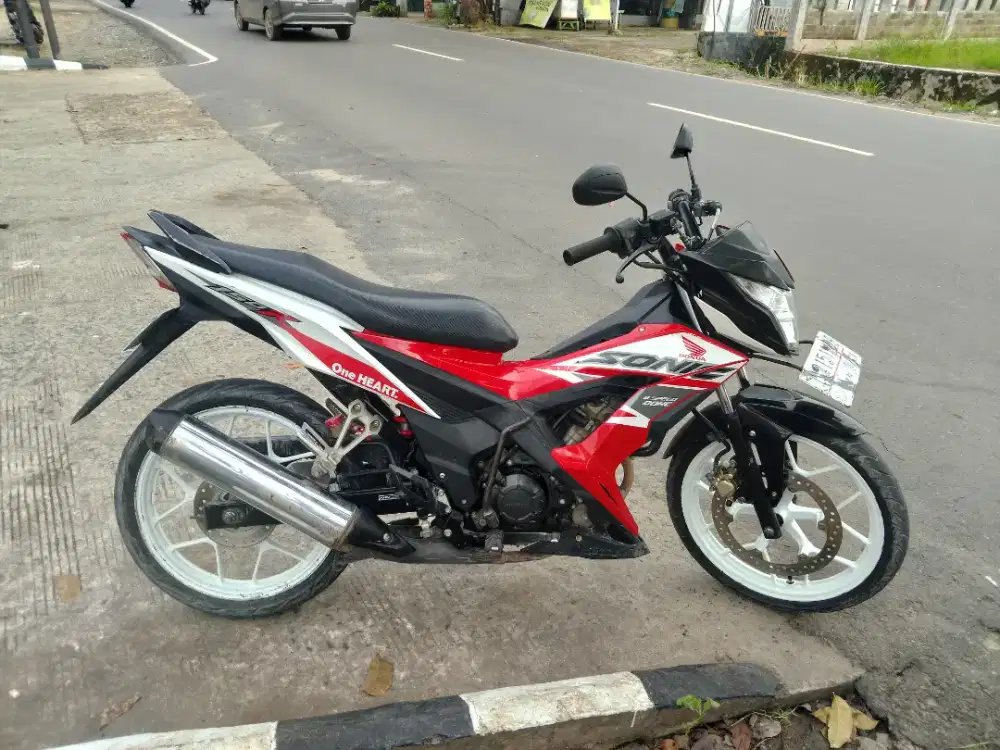 Jual motor pribadi