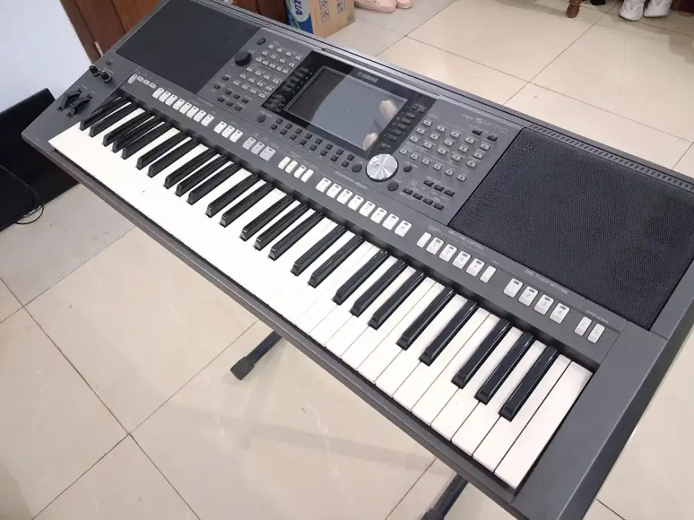 PIANO YAMAHA PSR S970