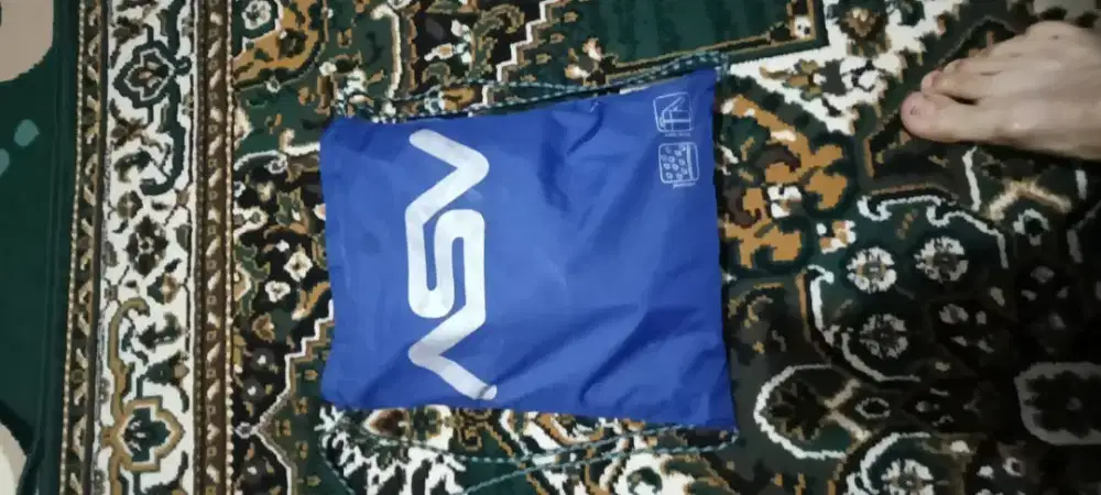 Jas hujan original sudah Pak tapi masih baru