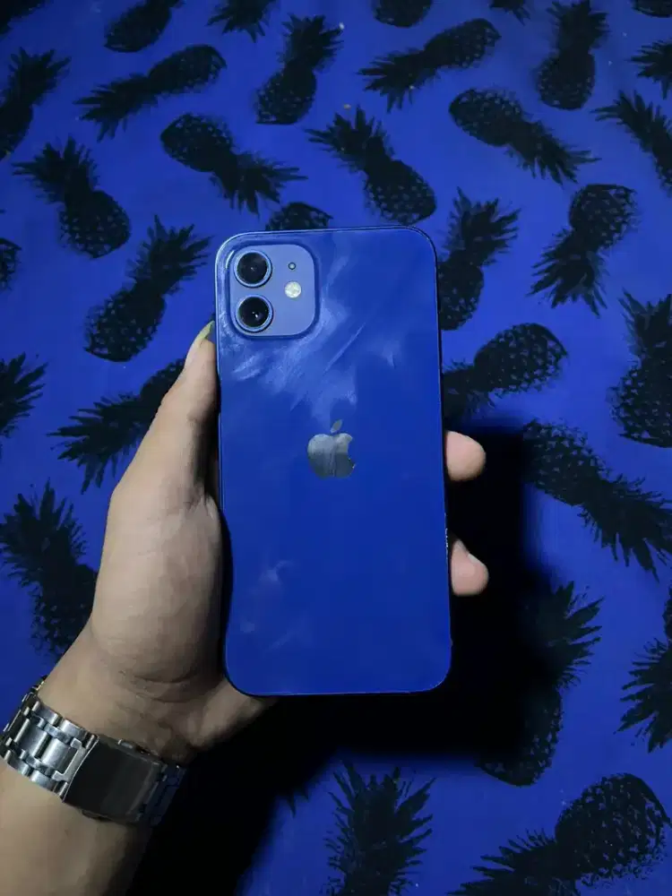 iPhone 12  blue iBox