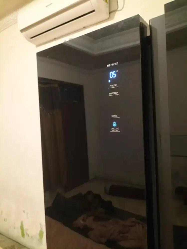 Kulkas hisense baru
