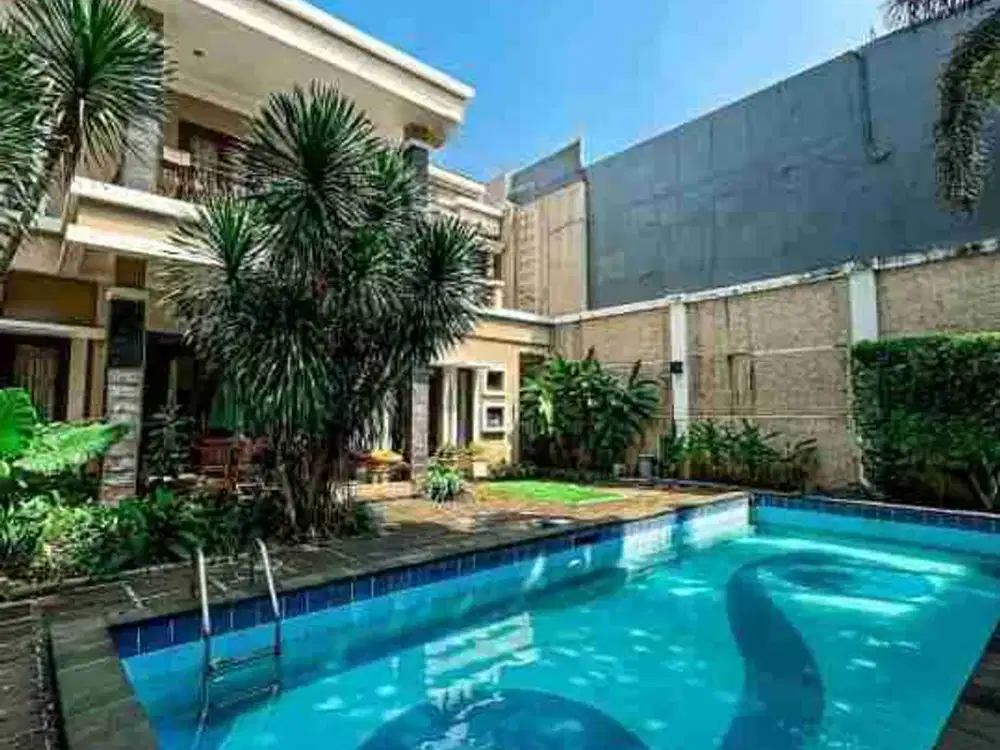 Rumah Sultan di Kemang Jakarta Selatan