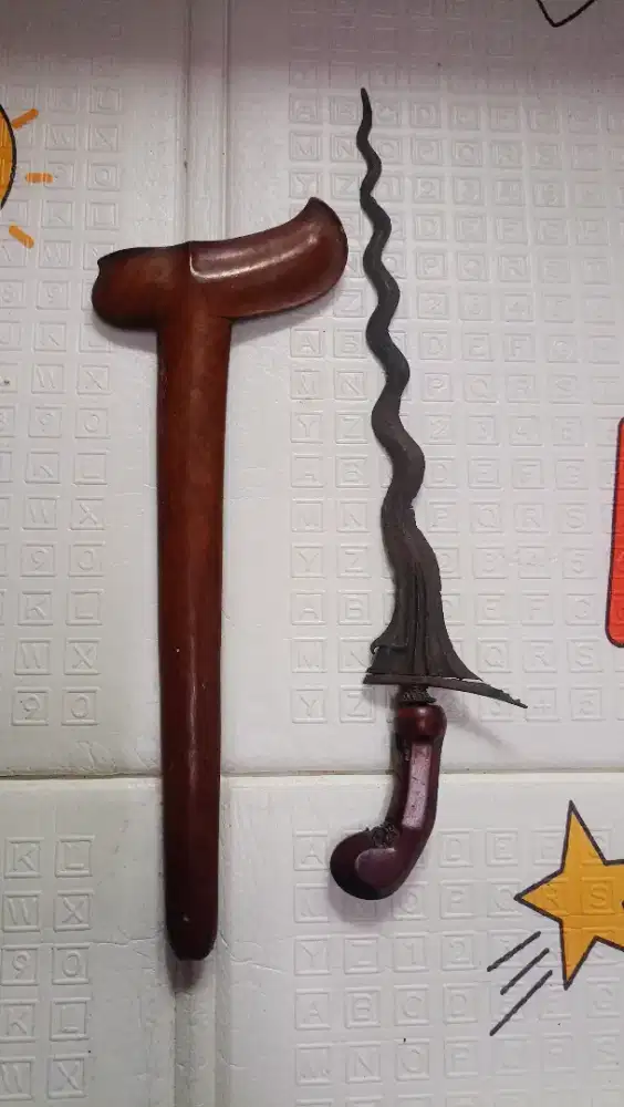Keris Luk 13 sangkelat lawas