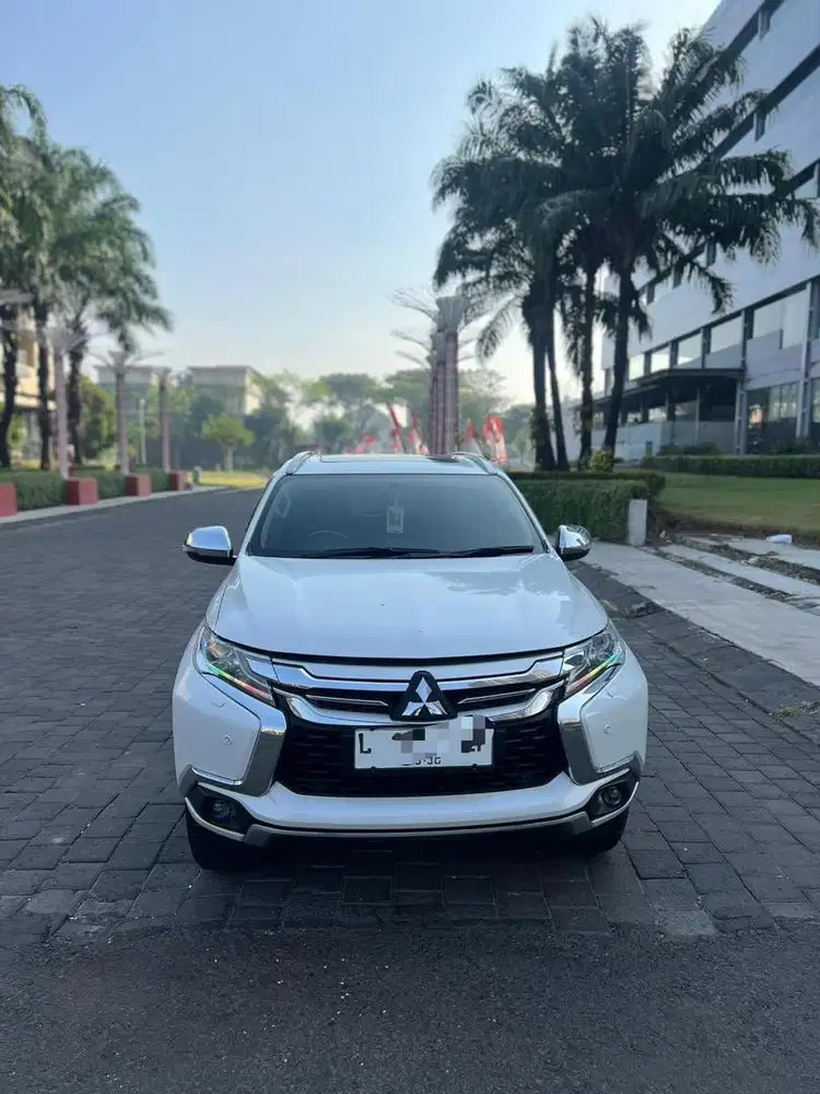 Pajero Dakar 4x2AT 2019 KM LOW