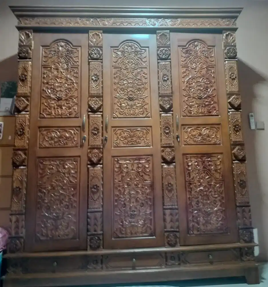 Lemari Jati bongkar pasang