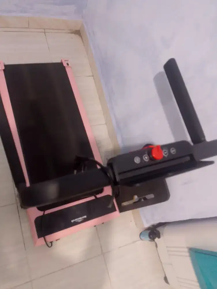 Treadmill baru beli mau dijual