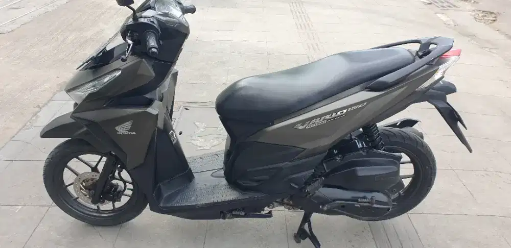 Vario 150 th 2017 istimewa km 25rb  pjk 10-2026