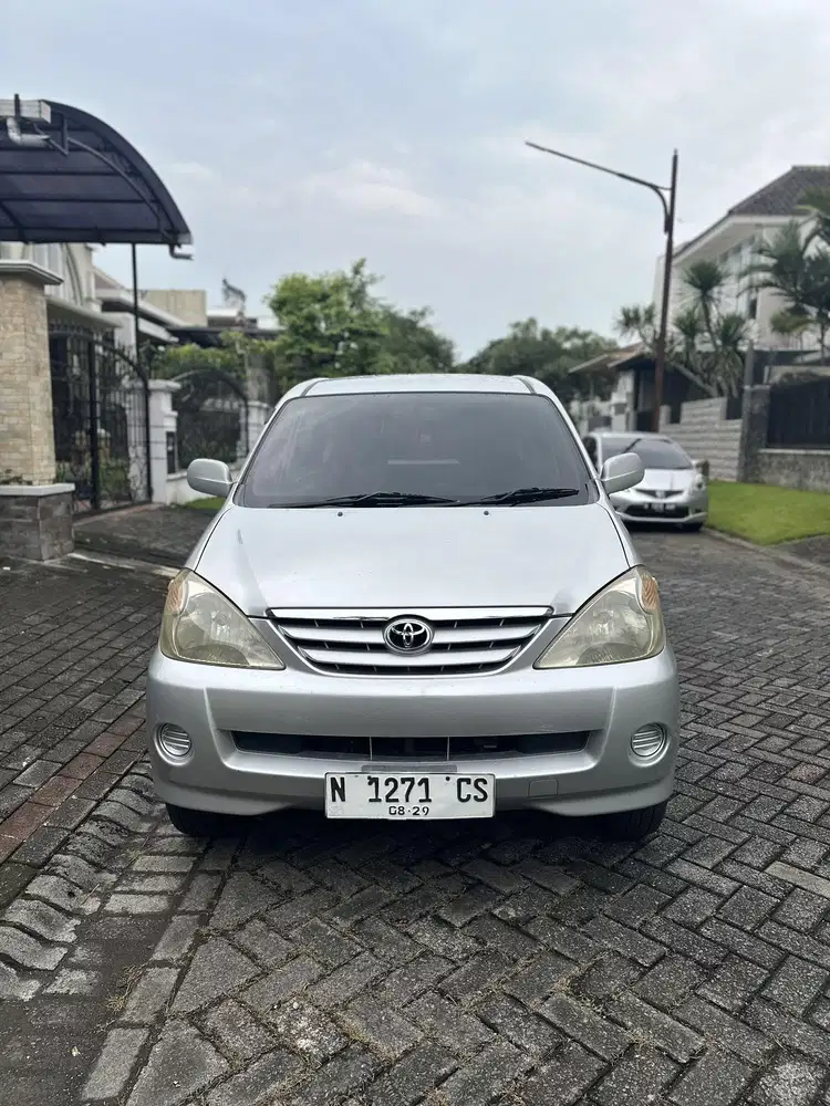 Avansa E Istimewa 2004