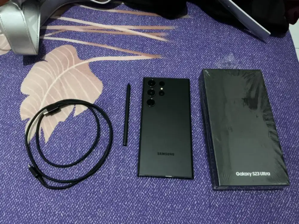 Samsung s23 Ultra 12/256